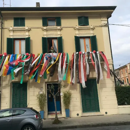 Gasthuis Casafornaciari Viareggio